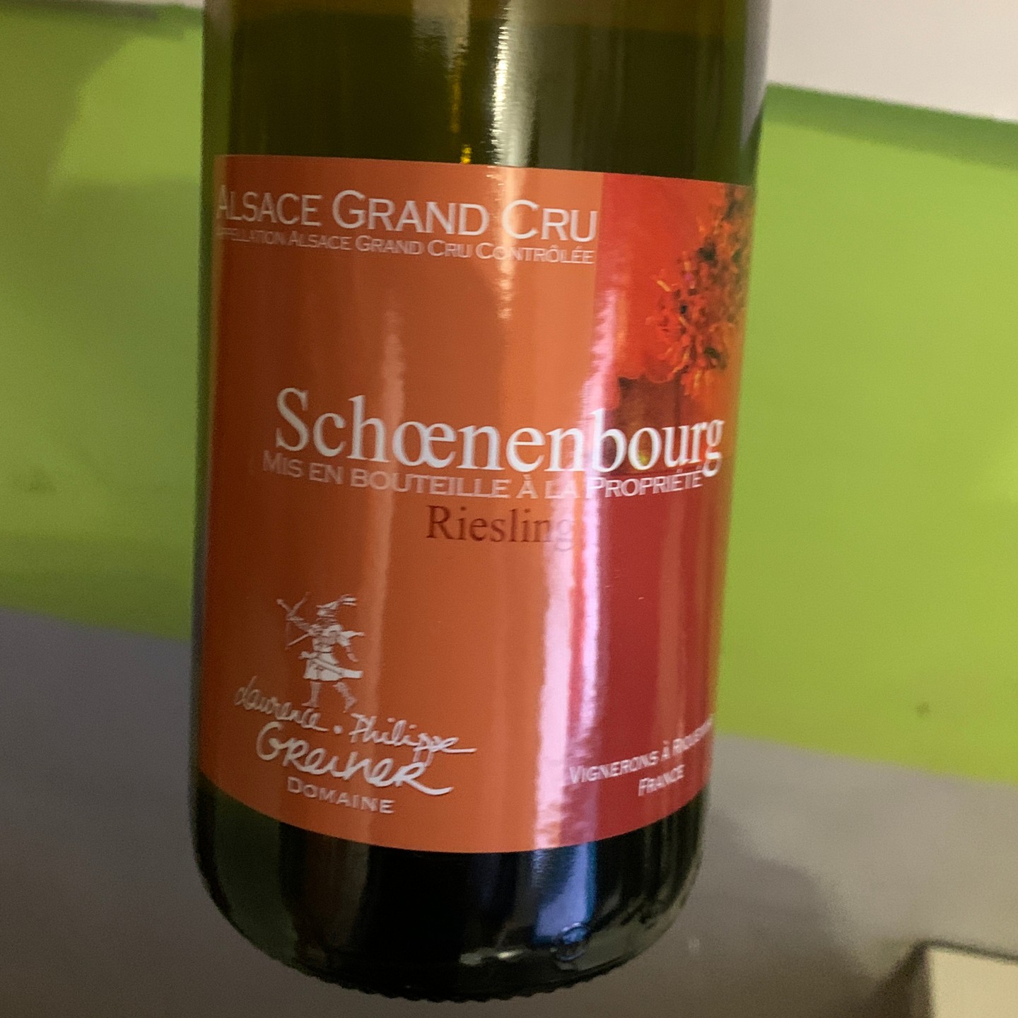 bouteille de vin blanc riesling schoenenbourg du domaine greiner